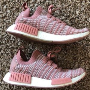 Women’s adidas pink sneakers